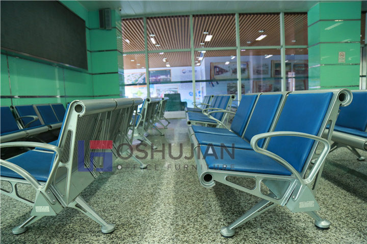 Oshujian airport waiting seat in Foshan West Railway Station(图1)