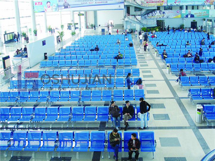 Talk about the strange phenomenon of public seats(图1)