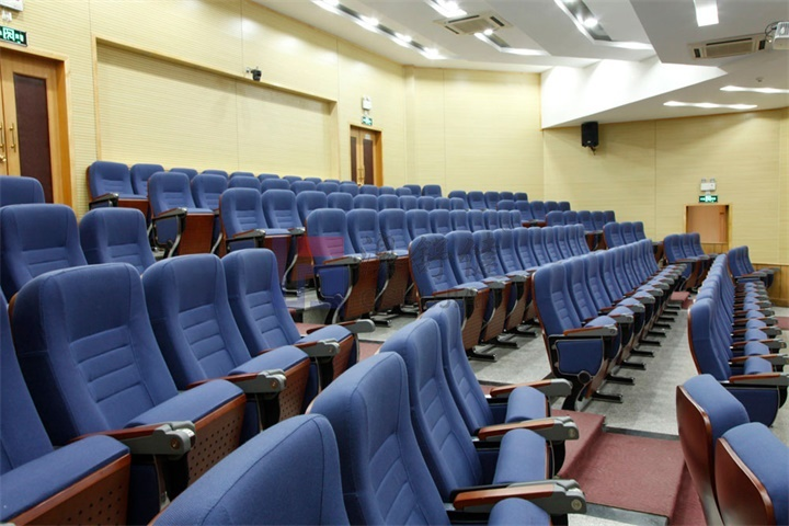 What are the various fixing methods for theater chairs?(图1)