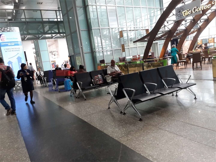 OSHUJIAN Airport Seating Project successfully landed in Kolkata Airport India(图1)