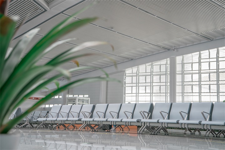 Humanized design of waiting chairs in bank lobby(图2) waiting chairs