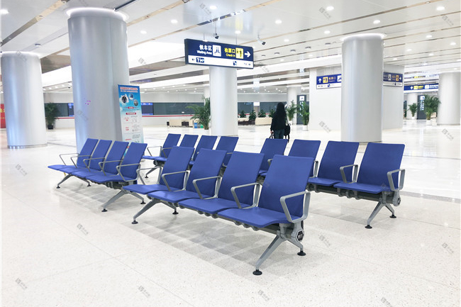 airport waiting chairs