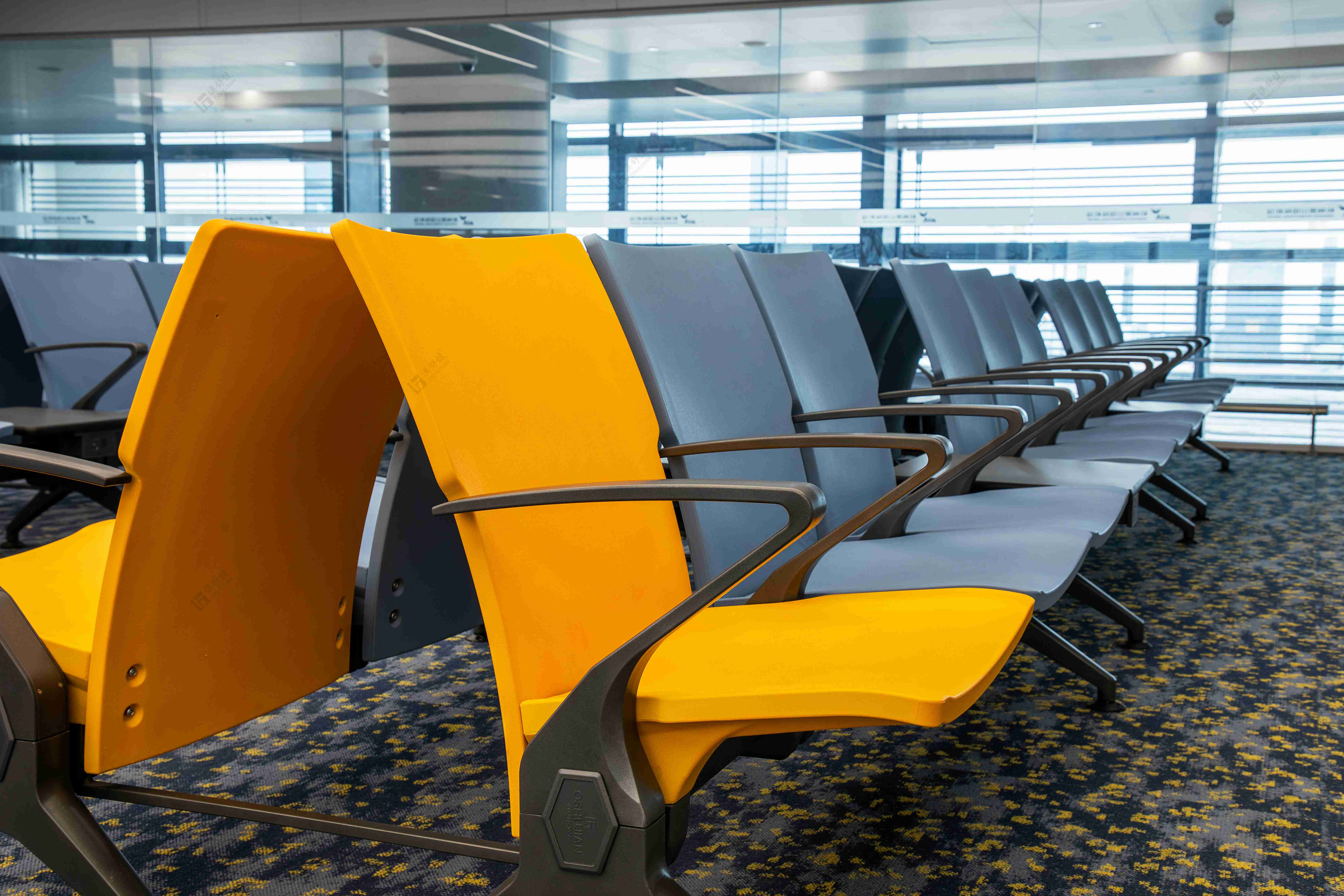 public seating 