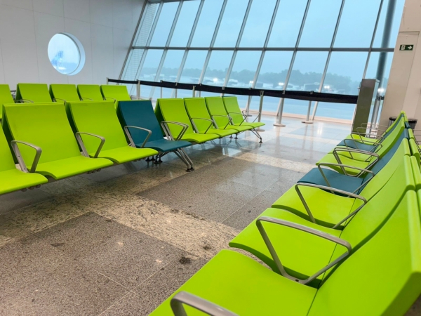 airport chairs