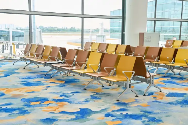 airport chairs