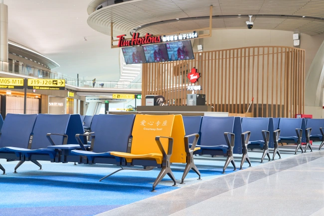 airport chairs