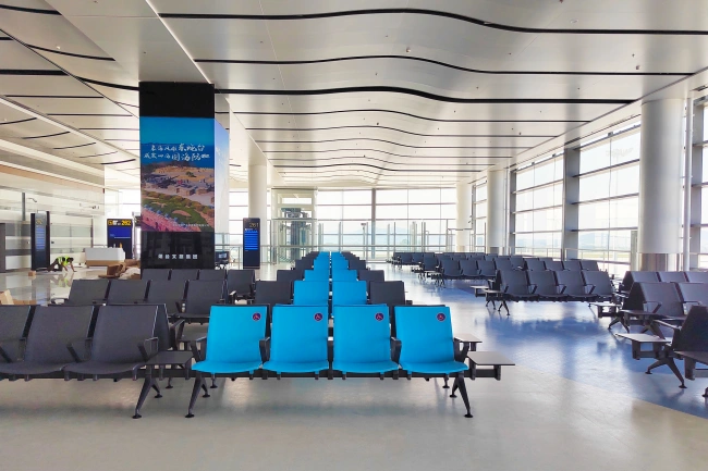 airport chairs