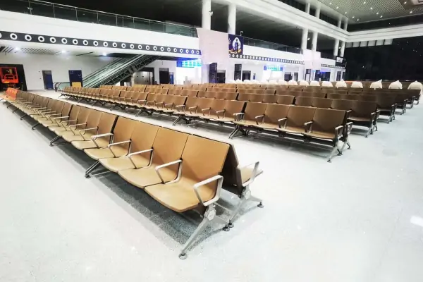 Airport waiting chairs Airport waiting chairs