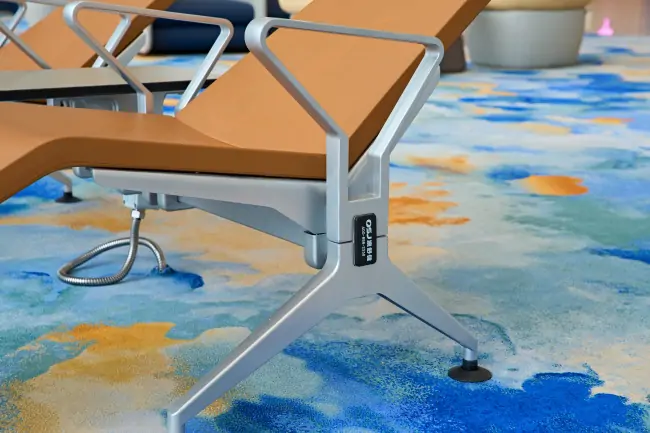 Airport Recliner