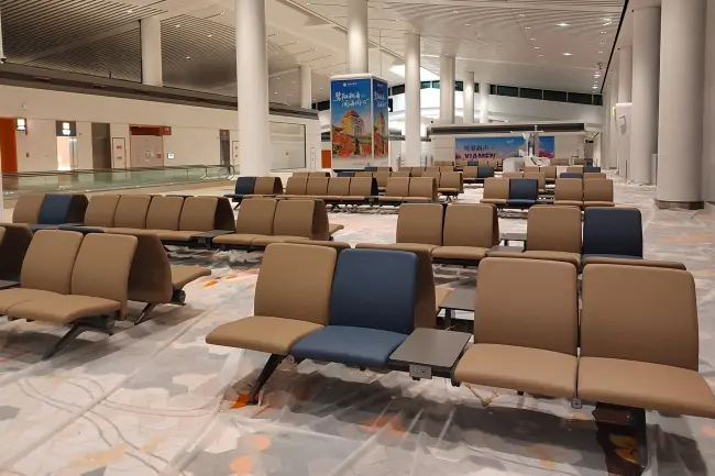 waiting area chairs