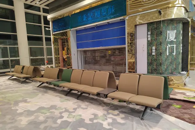 waiting area chairs
