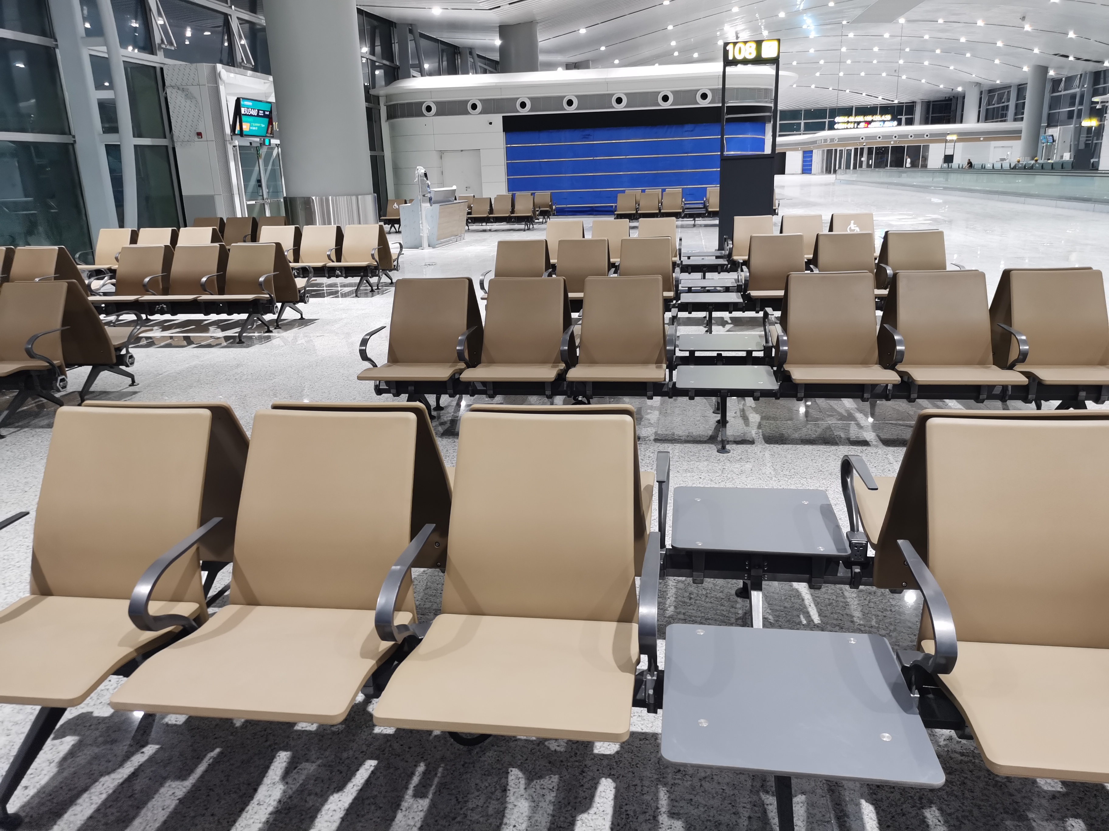 airport waiting chairs