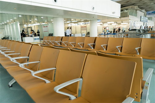 airport chairs